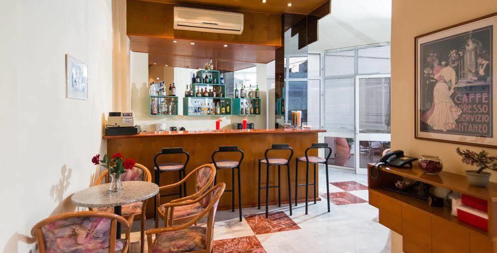 Daisy Hotel Apartments Rethymno Eksteriør bilde